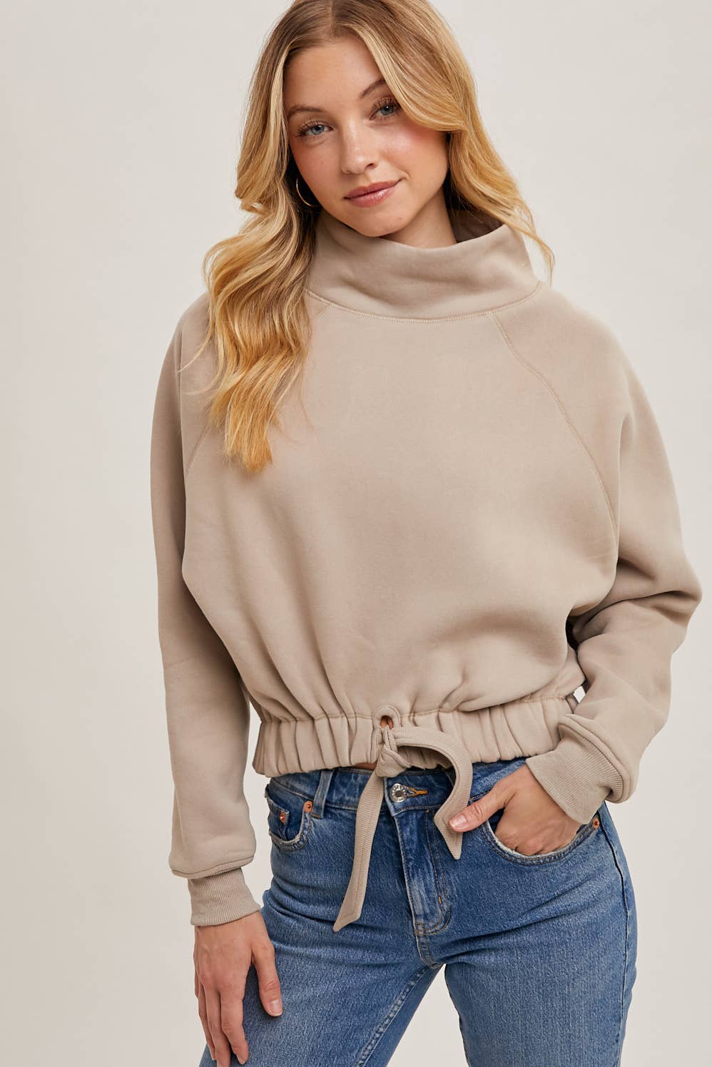 FUNNEL NECK TIE FRONT KNIT SWEATSHIRT: MUSHROOM
