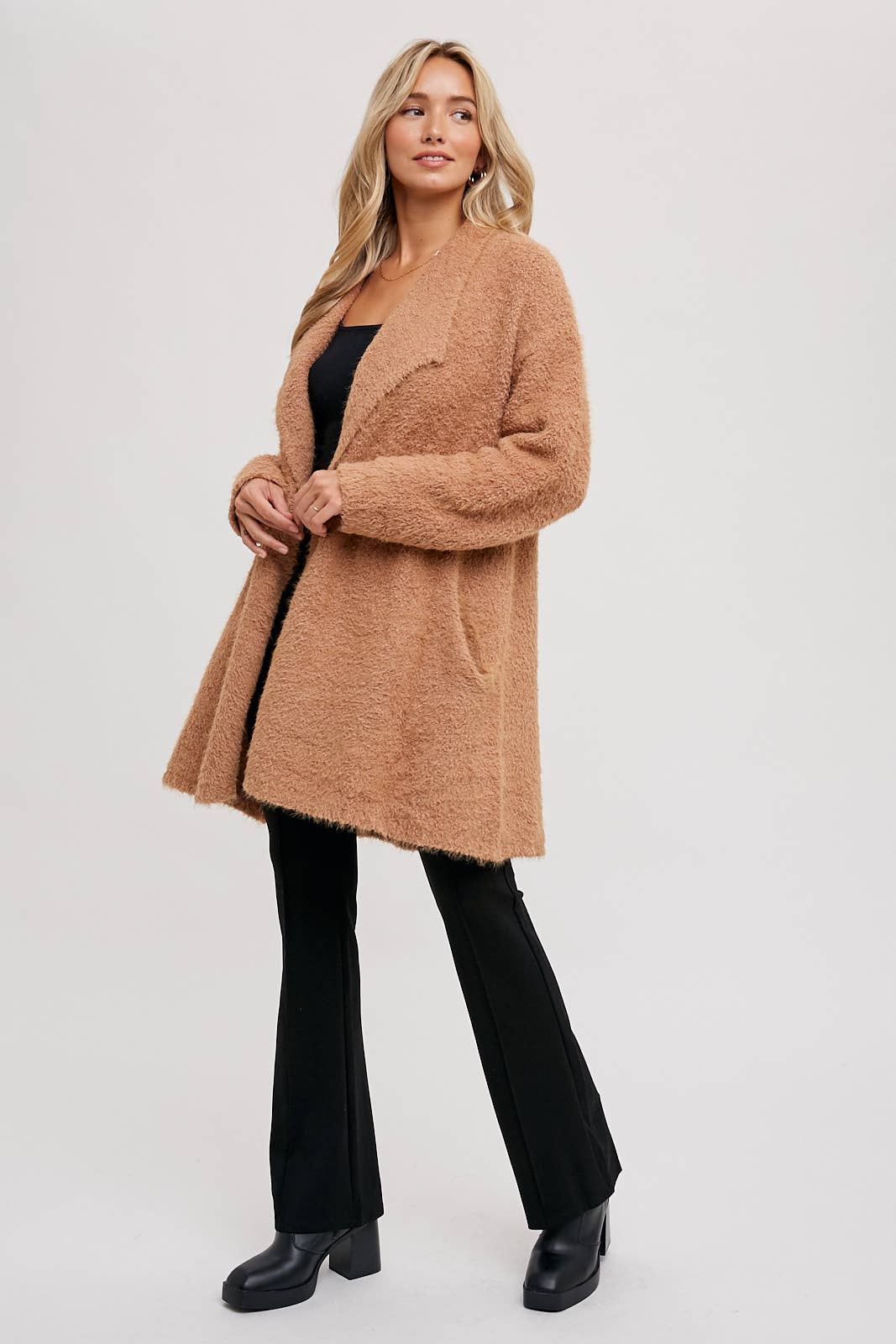 SOFT FUZZY DRAPE FRONT CARDIGAN: MUSHROOM