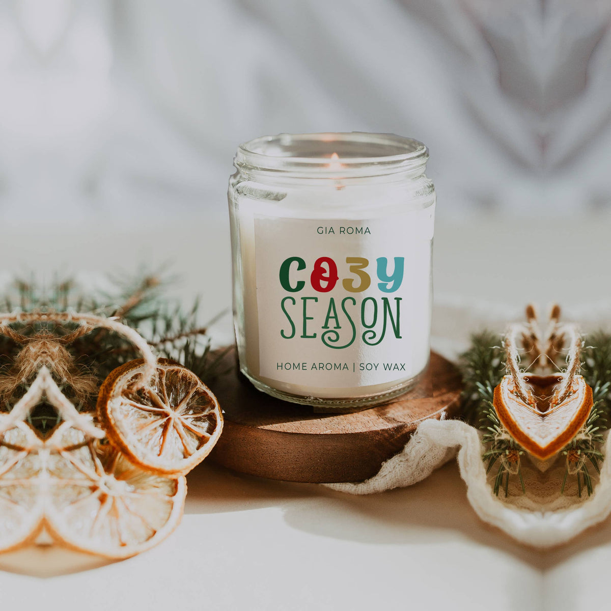 Christmas Decor Candle Gift Holiday Scented Soy Candles Cute: Merry & Bright