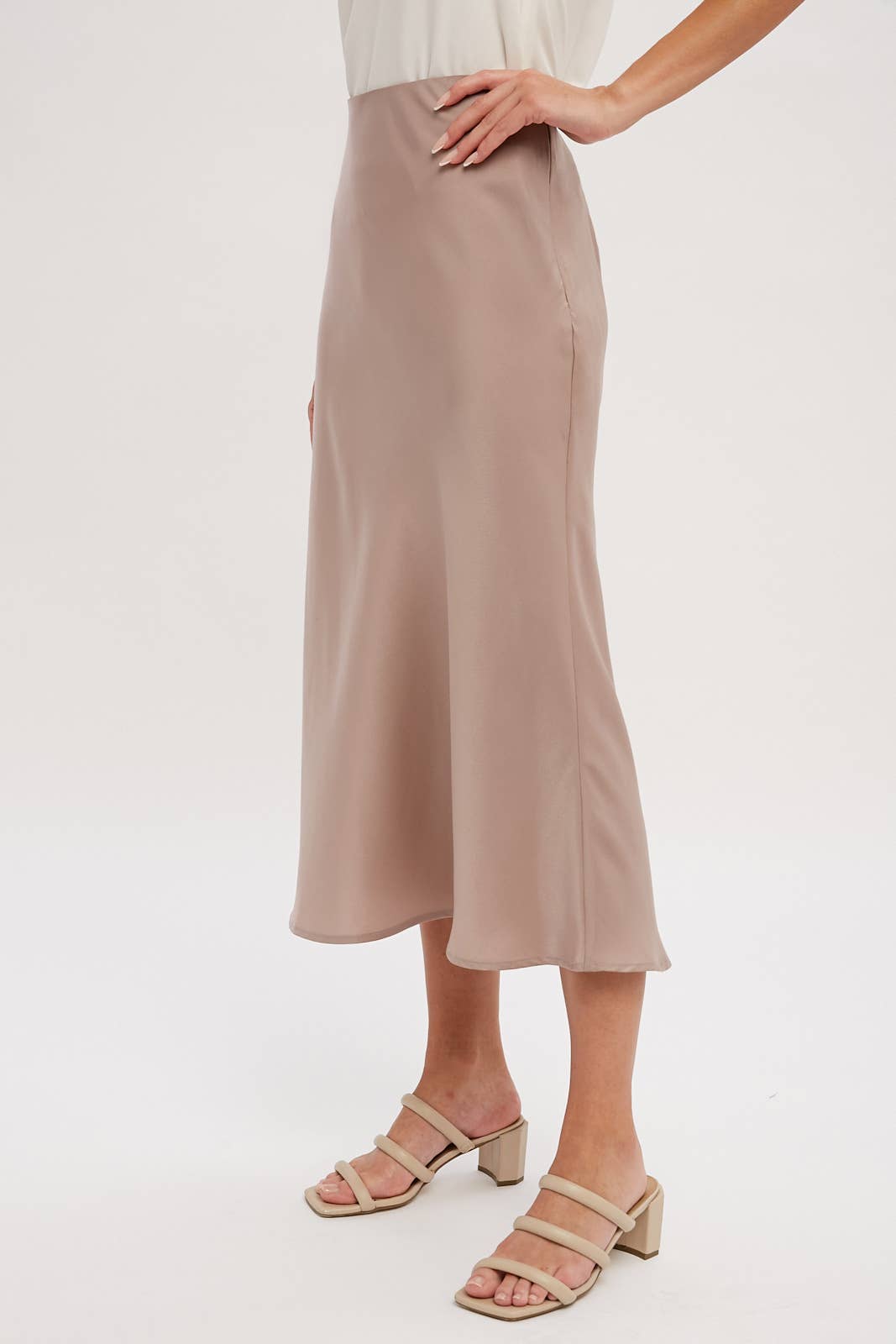 SATIN MIDI SKIRT: MUSHROOM