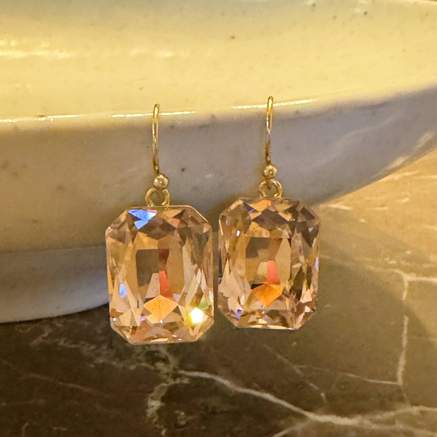 Simple And Classy Jewel Earrings: Crystal Clear