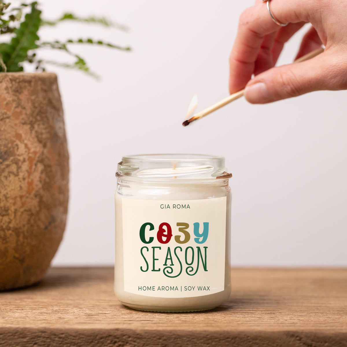 Christmas Decor Candle Gift Holiday Scented Soy Candles Cute: Merry & Bright