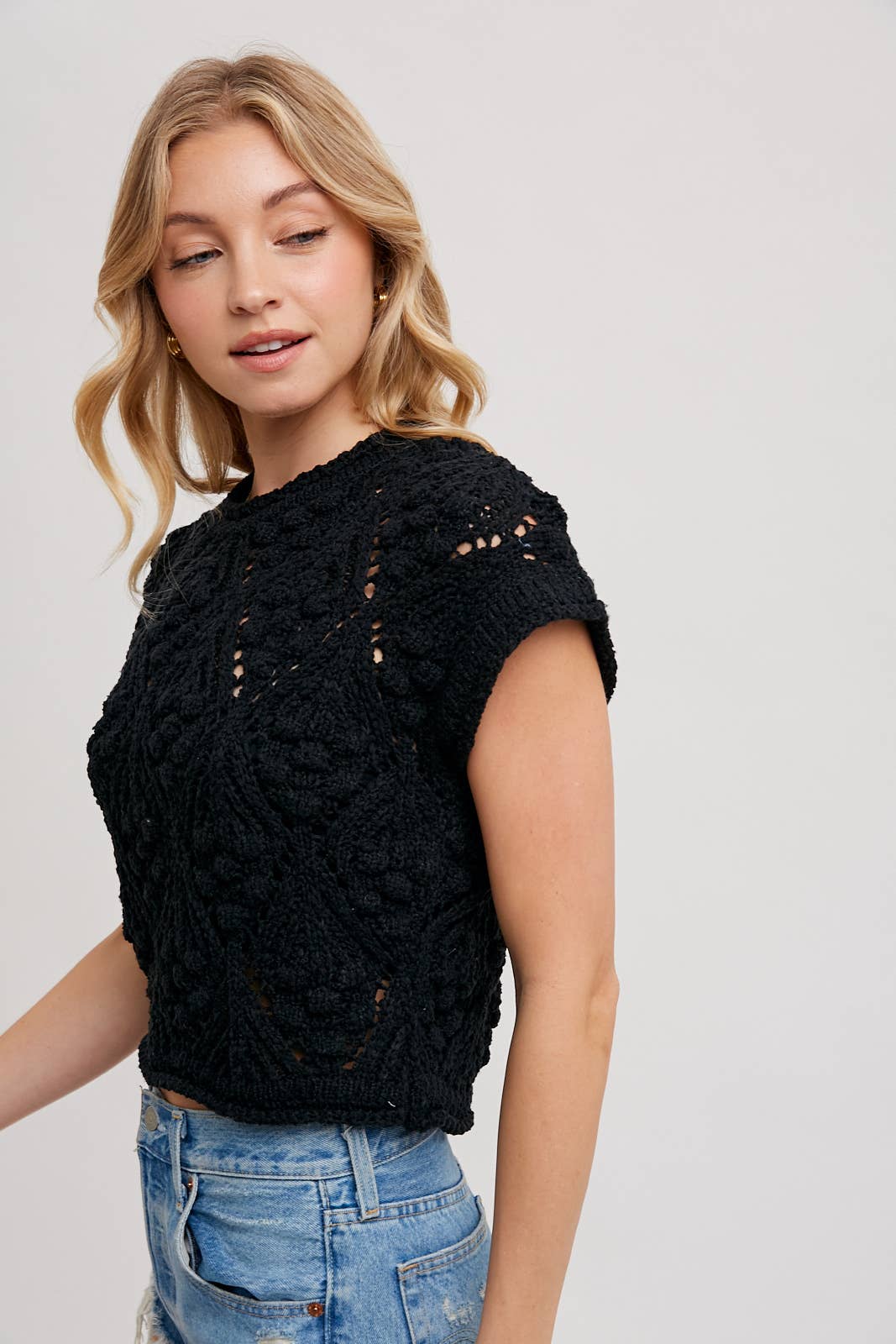 KNIT SWEATER SHORT SLEEVED PULLOVER: MOCHA