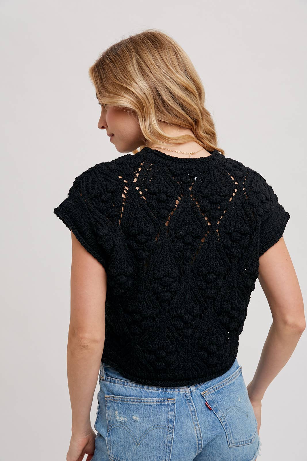 KNIT SWEATER SHORT SLEEVED PULLOVER: MOCHA